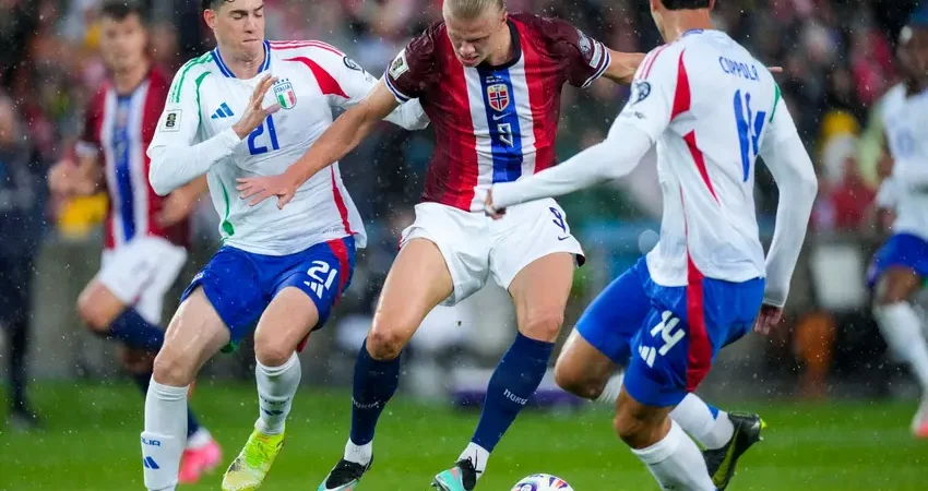 Noruega esmaga a Itália e se aproxima da Copa do Mundo!