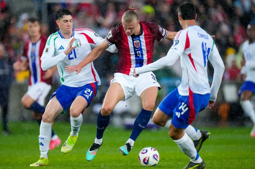 Noruega esmaga a Itália e se aproxima da Copa do Mundo!